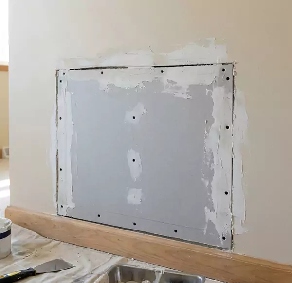 Why Homeowners and Businesses Choose Weymouth Water Damage for Fixing Water Damaged Drywall in Weymouth, MA?