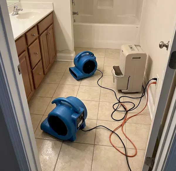 Why Homeowners & Businesses Choose Weymouth Water Damage for Flooded Bathroom Services in Weymouth, MA?